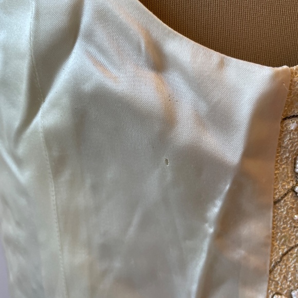 VINTAGE LIZ CLAIRBORN Beaded Embroidered Silk Vest Ivory Petite - Picture 12 of 14